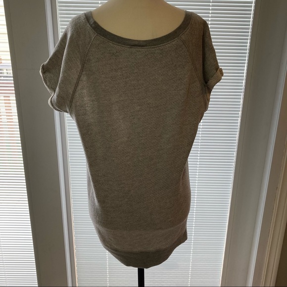 🌸5/$25🌸 
 Dynamite | Size M | Sweatshirt Tee - Picture 3 of 5